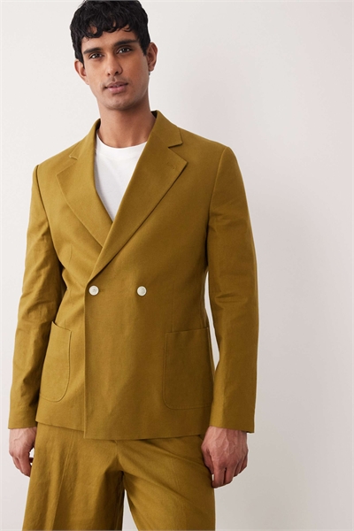 Приталенный пиджак артикул 153018492