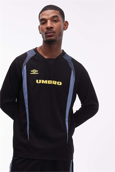 Трикотаж с вставками артикул 154640489