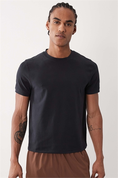 Детская футболка из эластичного хлопка с облегающим кроем и технологией быстрого высыхания артикул 153529614