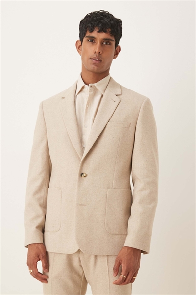 Приталенный пиджак из шерсти цвета «камень» артикул 143214870