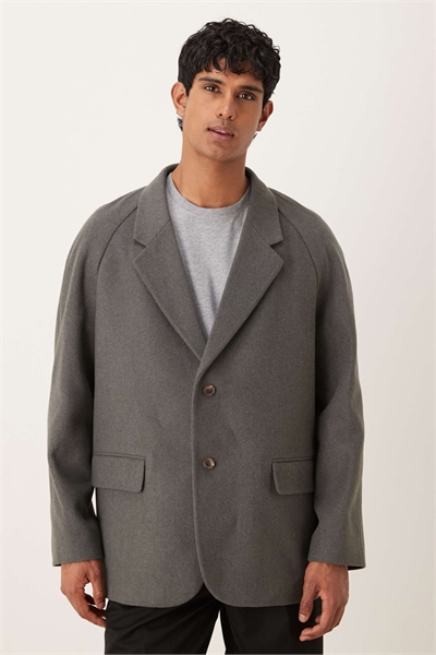 Объемный блейзер свободного кроя артикул 148711702