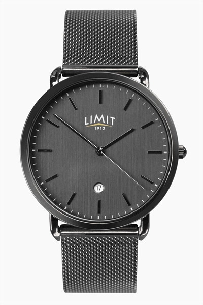 Классические мужские круглые аналоговые часы диаметром 40 мм черного цвета артикул 141049829