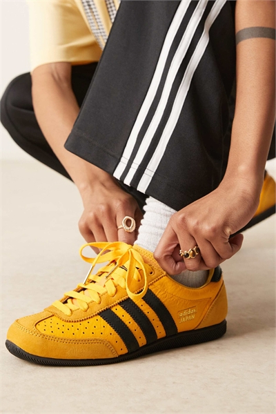 Тренеры из Японии артикул 138323097