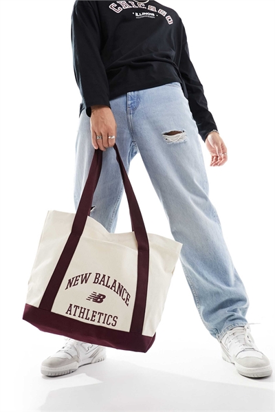 Спортивная сумка бежевого и бордового цветов артикул 129168698