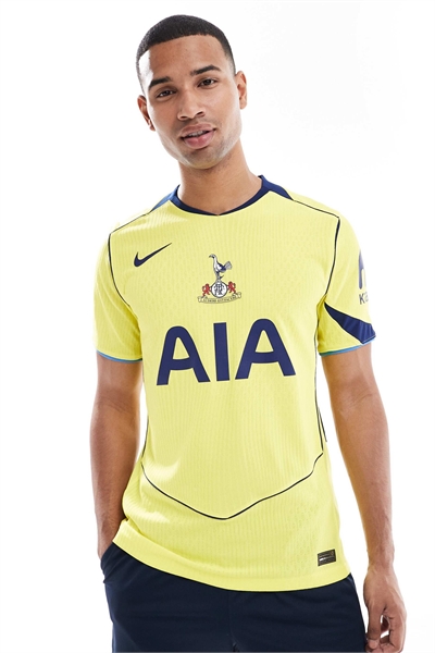 Третья форма «Тоттенхэм Хотспур» сезона 2025/26 из ткани Dri-FIT артикул 142403153