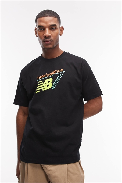 Классическая футболка с тремя логотипами артикул 149276886