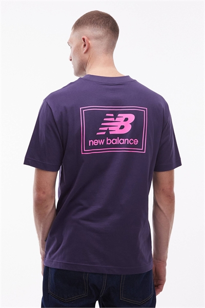 Футболка с тканой этикеткой артикул 149276872