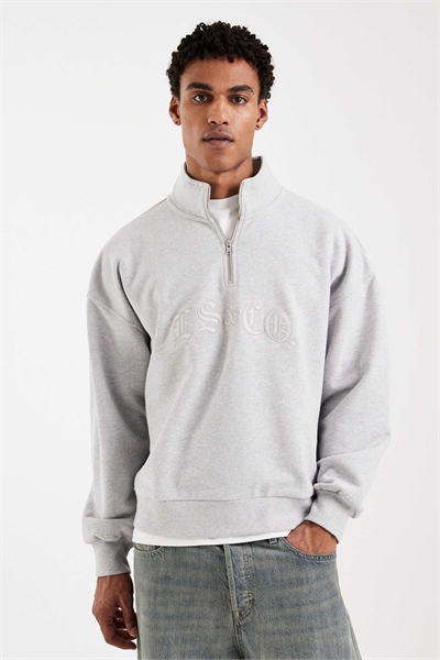 Свитшот с вышивкой и застежкой-молнией на 1/4 длины артикул 150148072