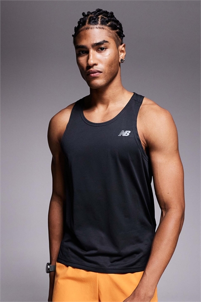 Спортивный жилет артикул 142167496