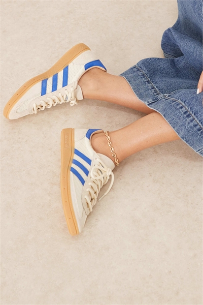 Специалисты по гандболу артикул 141934153