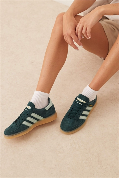 Специалисты по гандболу артикул 141934150