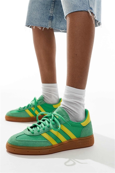 Специалисты по гандболу артикул 139874619