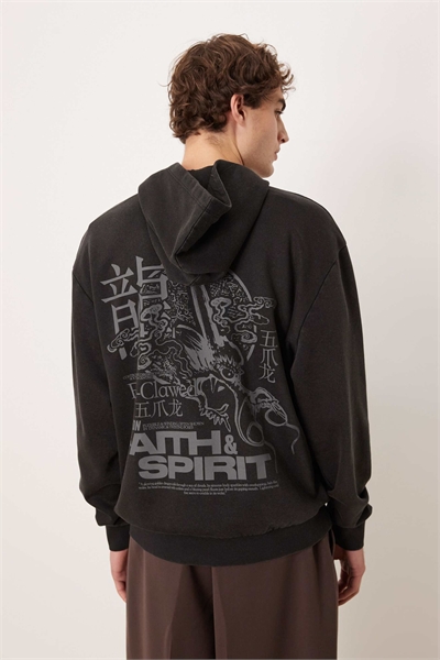 Худи свободного кроя с принтом артикул 150750837