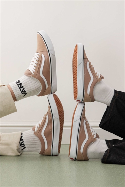 Кроссовки Old Skool в стиле теории цвета артикул 142326401