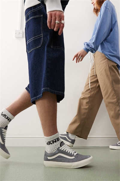 Сникеры Old Skool из замши серого цвета артикул 142326413