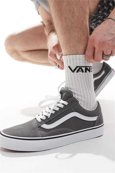 Кроссовки в стиле олдскул артикул 131864735