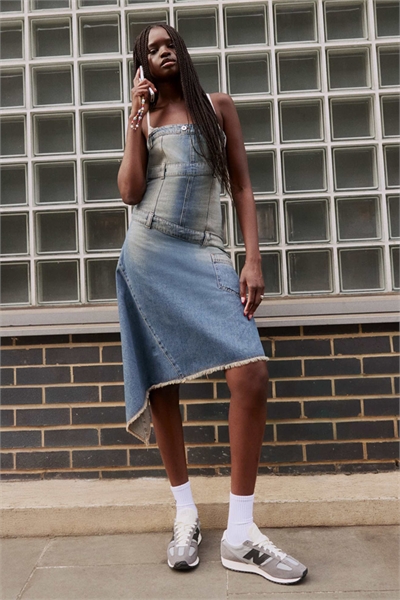 471 пара кроссовок унисекс артикул 139710321