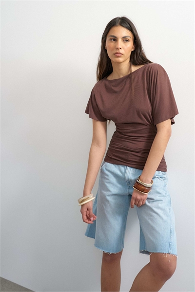 Топ с рюшами по бокам из купро артикул 156182319