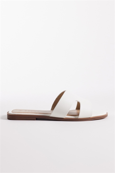 Босоножки Storke артикул 152703216