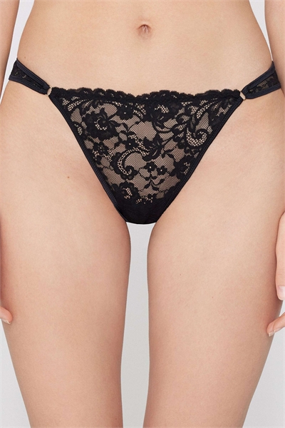 Бразильские трусики из кружева, подчеркивающие женственность артикул 156298622