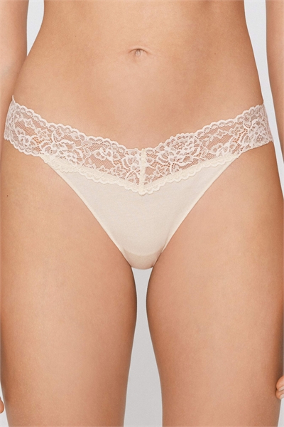 Бразильские трусы артикул 156298704