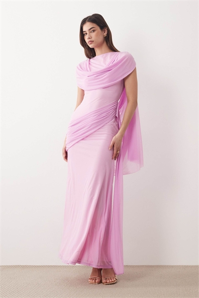 Макси-платье из эластичного шифона с капюшоном и поясом артикул 155575722