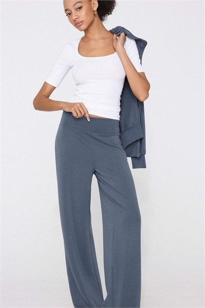 Брюки-палаццо с мягкой текстурой артикул 156299243