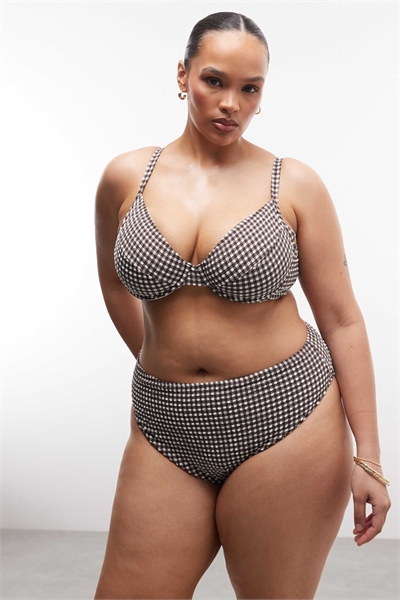 Бикини-трусики с высокой талией из ткани «сирсакер» в клетку артикул 152796861