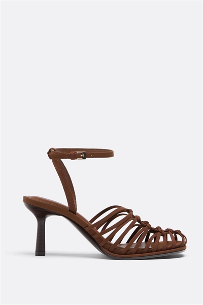 Сандалии на каблуке с ремешками артикул 156336157