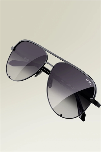 Солнцезащитные очки Quay в стиле «авиатор» с металлической оправой и светлым тонированием артикул 152560758