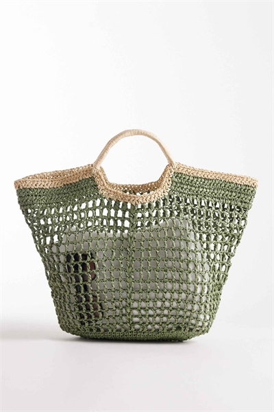 Соломенная сумка с ручкой сверху артикул 152383637