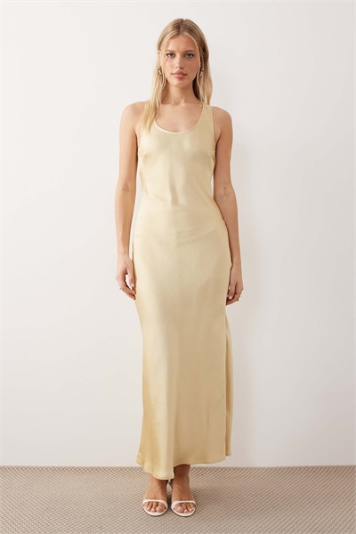 Макси-платье из атласа с вырезом артикул 154080621