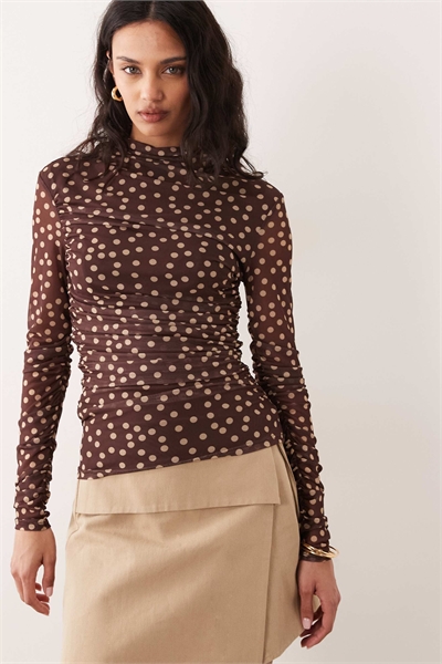 Топ с высоким воротником и прозрачными длинными рукавами артикул 155144932