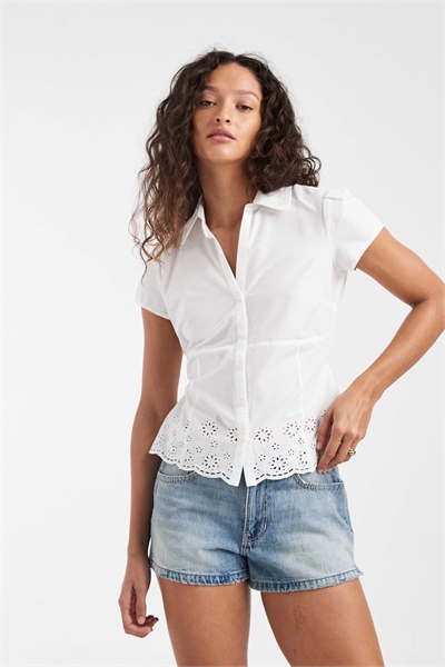 Рубашка с короткими рукавами и вышивкой артикул 155638034