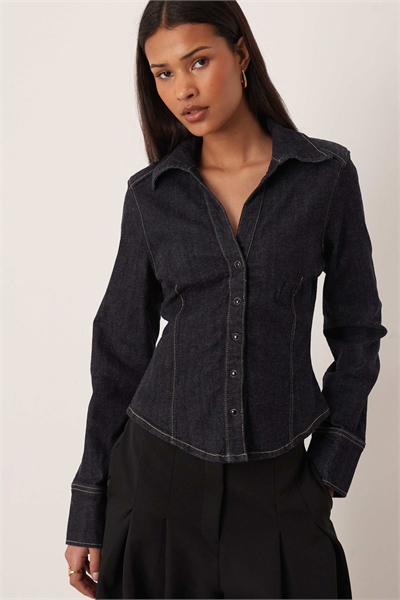 Джинсовая рубашка с затянутой талией артикул 155035784
