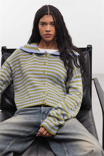 Милый кардиган с воротником-лодочкой артикул 155771909