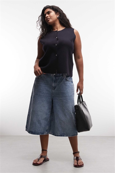 Бермуды средней длины артикул 154133334