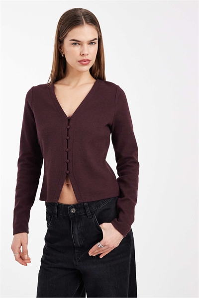 Кардиган на пуговицах артикул 152903760