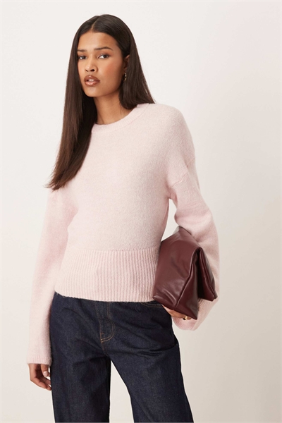 Свитер с широкими рукавами из трикотажа артикул 154328454