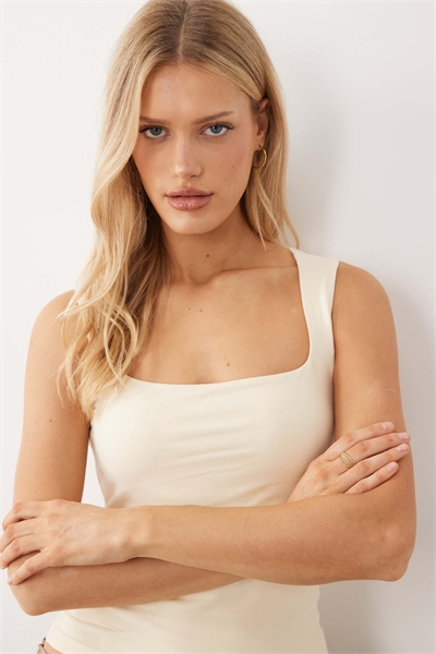 Майка с квадратным вырезом артикул 155334609