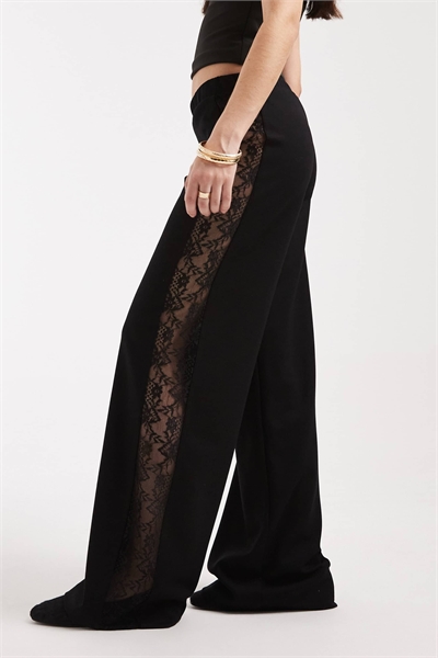Брюки с широкими брючинами и кружевом артикул 155845464