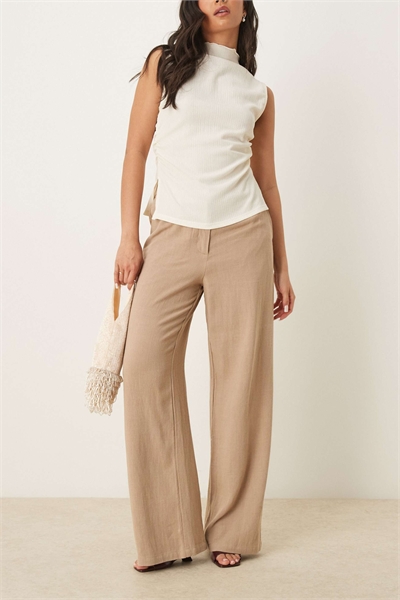 Брюки свободного кроя с прямыми брючинами из льна артикул 140311368