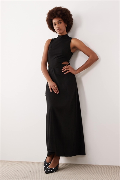 ASOS DESIGN: Платье средней длины с высоким воротником, имитирующее лен, и вырезом на талии артикул 148780086