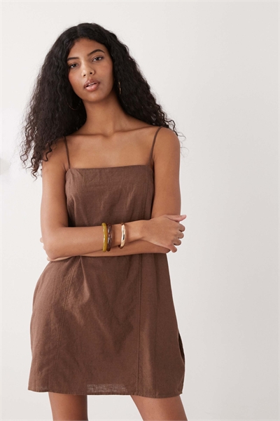 Мини-платье из льна артикул 154869685