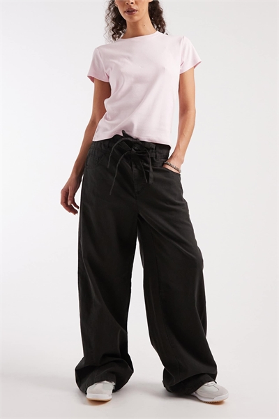 Широкие брюки с завязками артикул 152378967