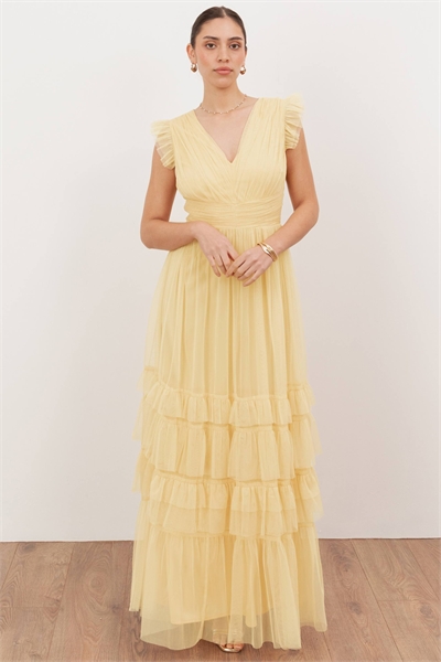 Макси-платье с рукавами-крылышками и оборками артикул 154965905