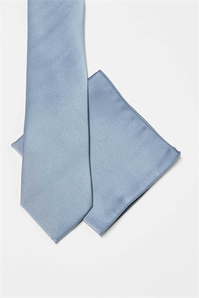 Набор из атласного галстука и нагрудного платка артикул 143319141