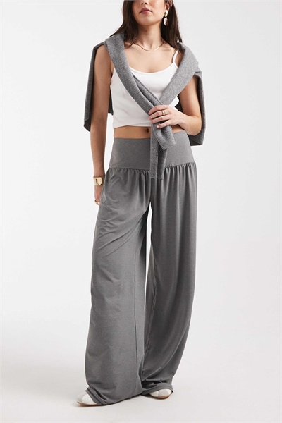 Брюки свободного кроя с широким поясом и пуговицами co-ord артикул 155811979