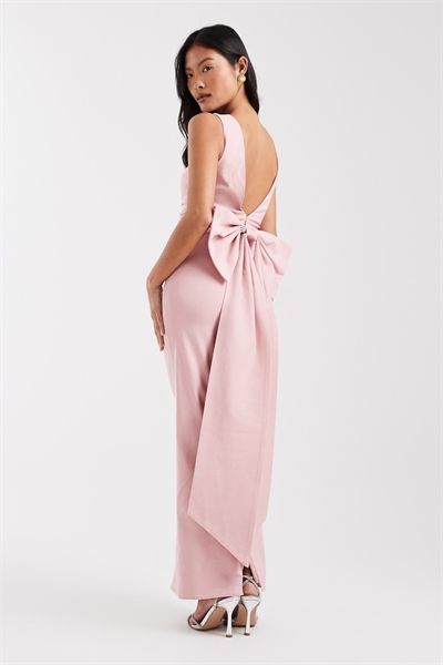 Макси-платье из бенгалина для подружки невесты со съемным бантом на спине артикул 153113523