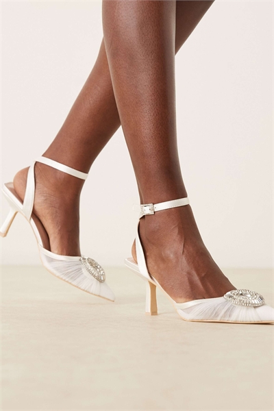 Свадебные туфли Zoha с украшениями на низком каблуке артикул 149858073